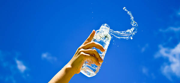 Beber água para ajudar a perder peso
